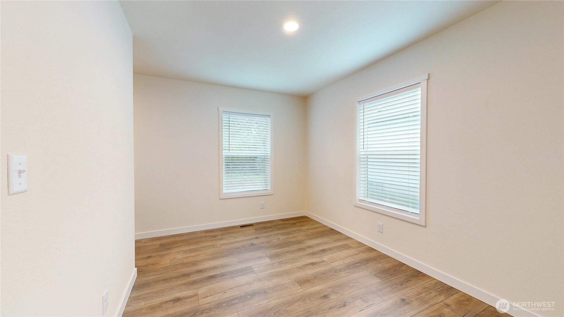 2 Xx E Panorama Drive Property Photo 15