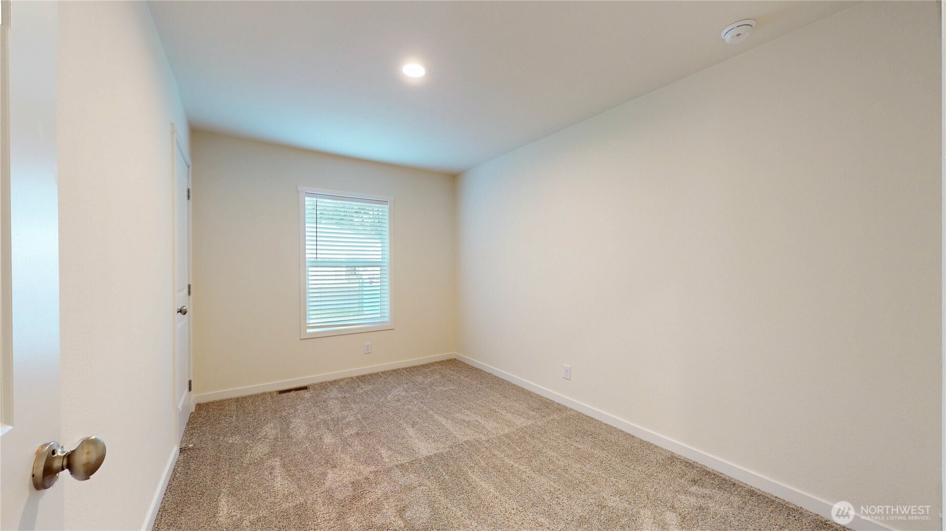 2 Xx E Panorama Drive Property Photo 24