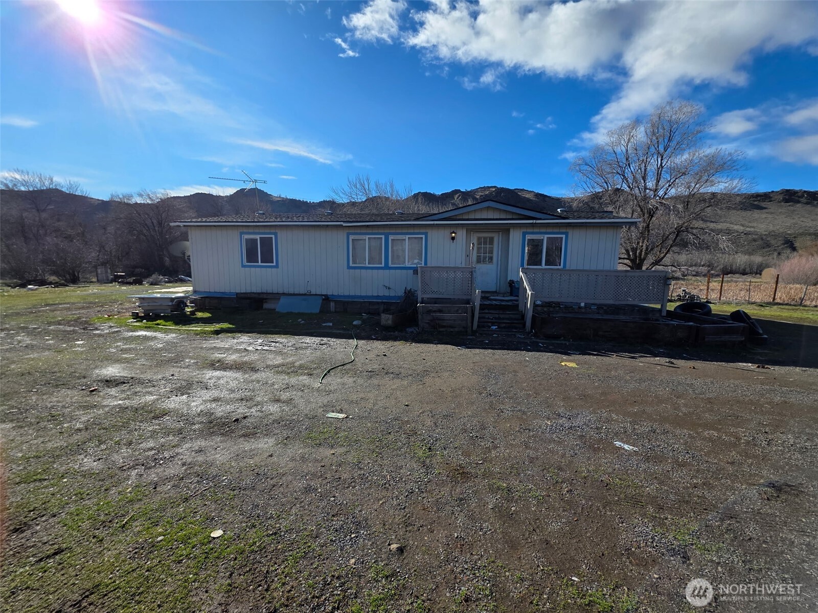 11992 Us Highway 12 Property Photo 1