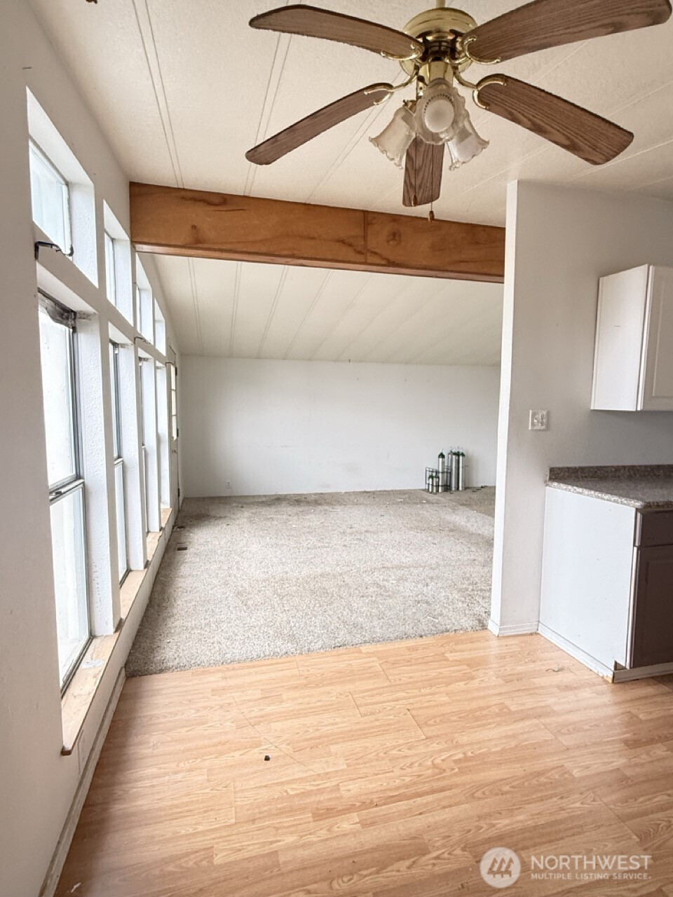 14003 70th Street Property Photo 6