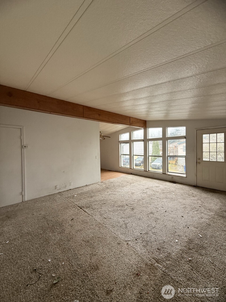 14003 70th Street Property Photo 10