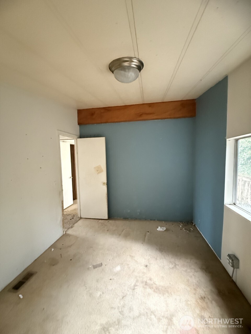 14003 70th Street Property Photo 13