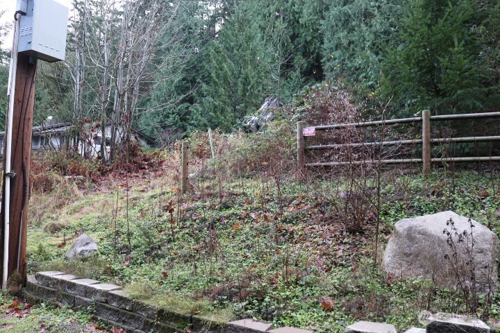 17701 Se 60th Street Property Photo 5