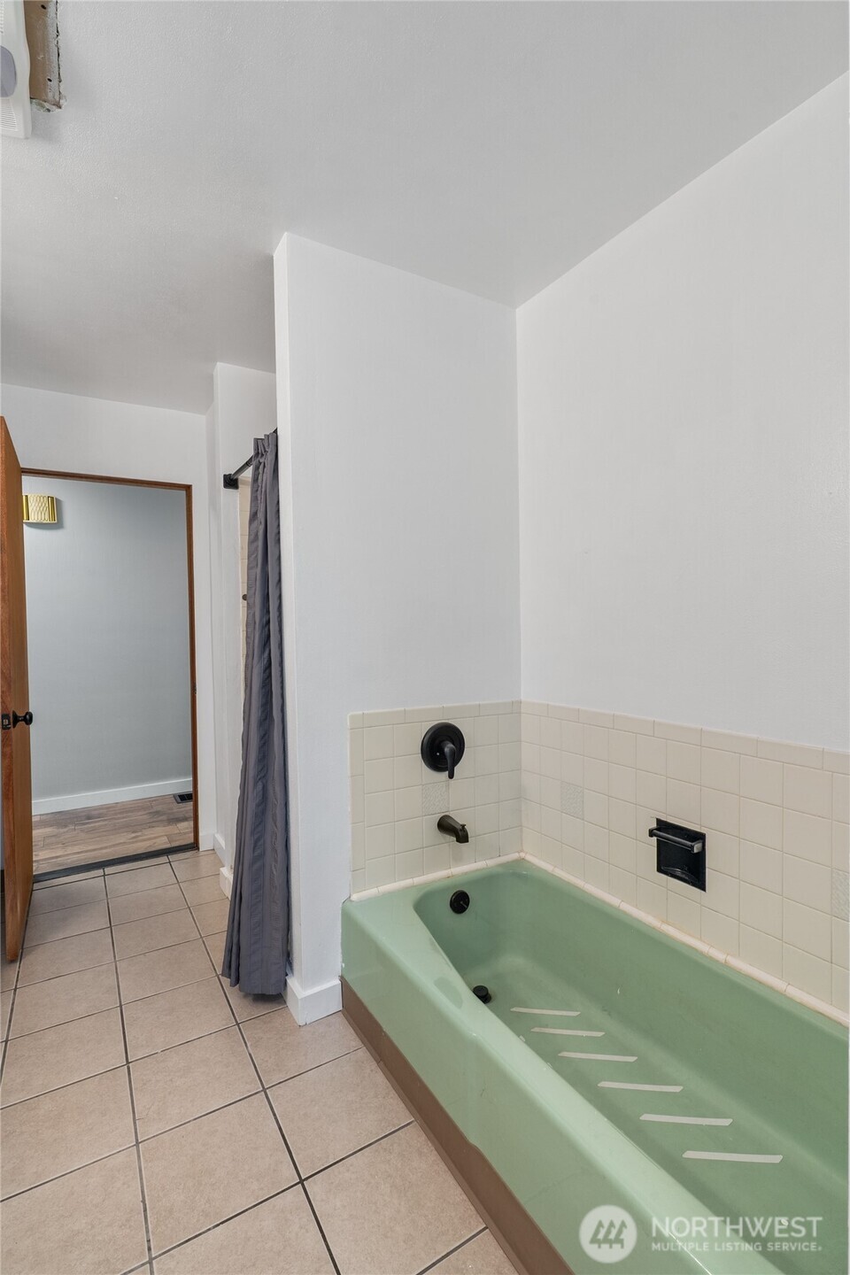 279 Holly Lane Property Photo 11