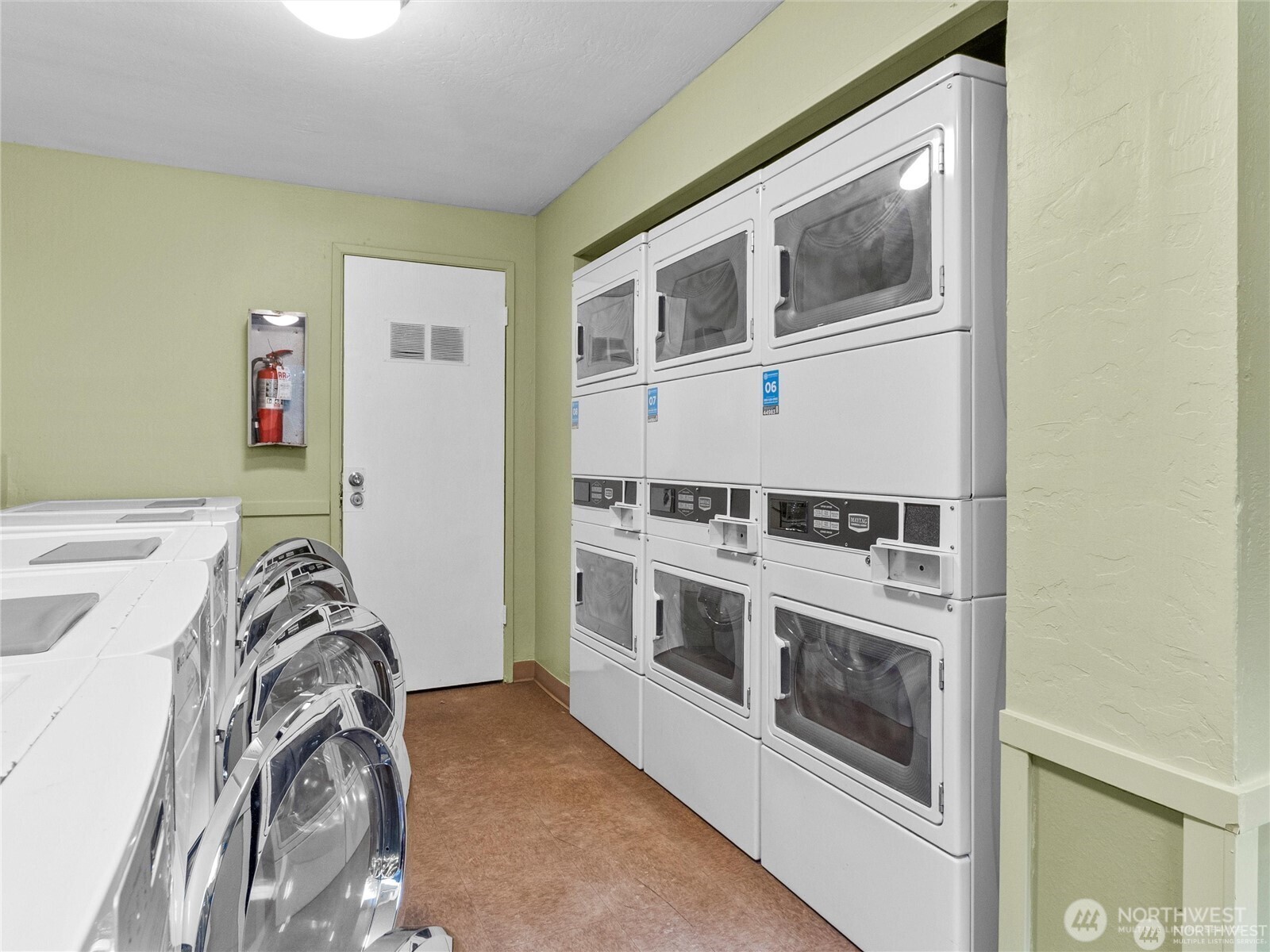 31003 14th Avenue E12 Property Photo 16