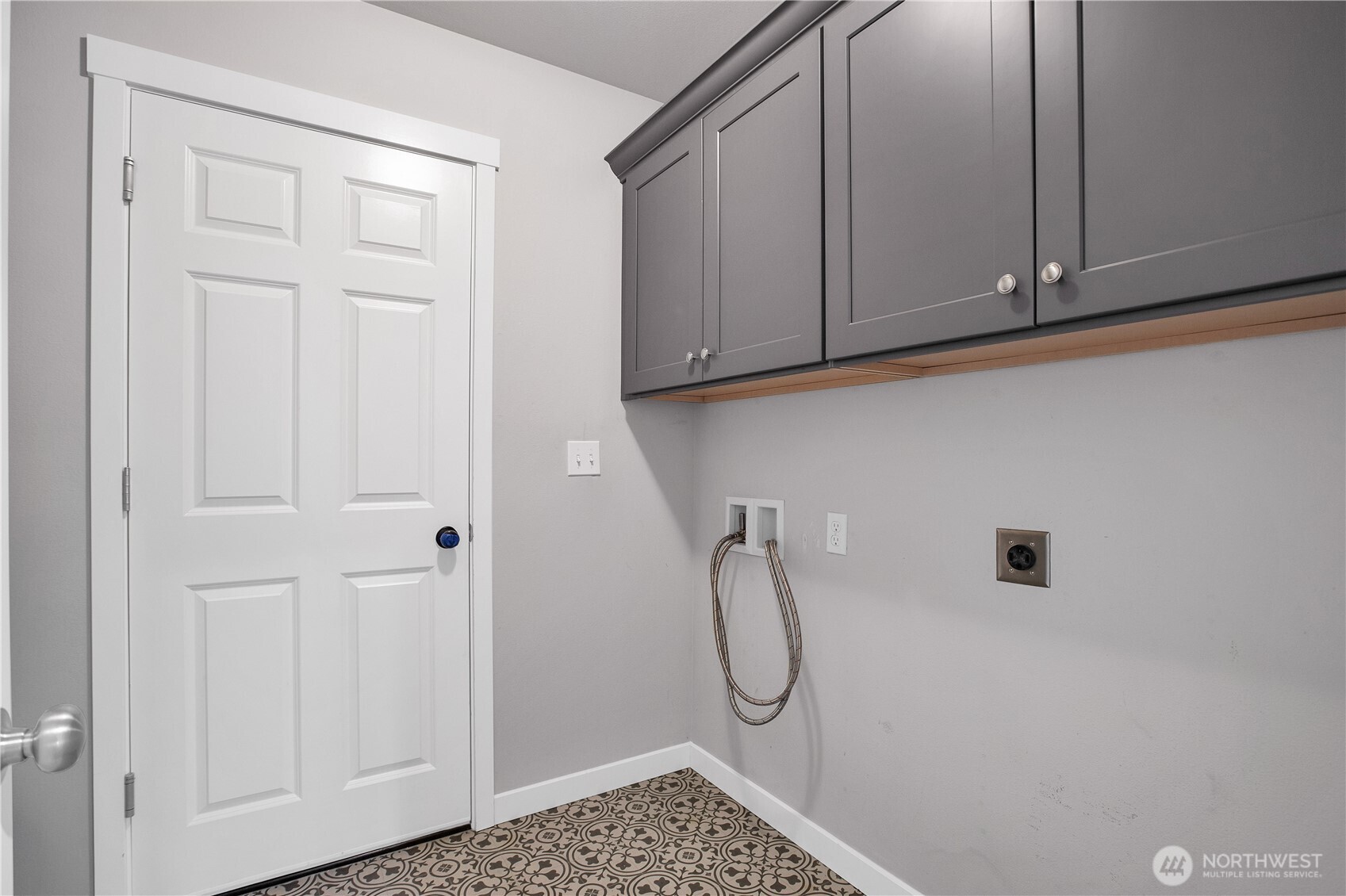 17643 Loop Lane Property Photo 27