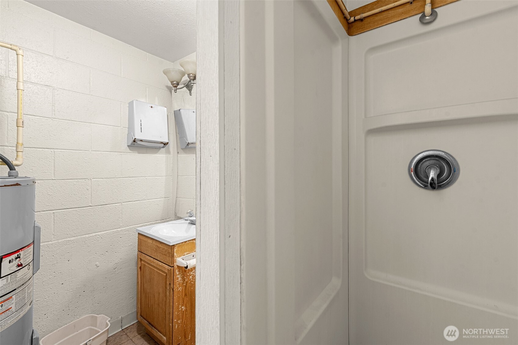 1052 Valley Mall Pkwy Property Photo 19