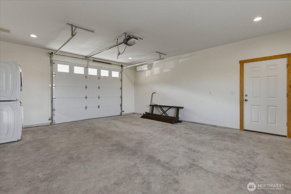 2 Island View Lane Property Photo 26