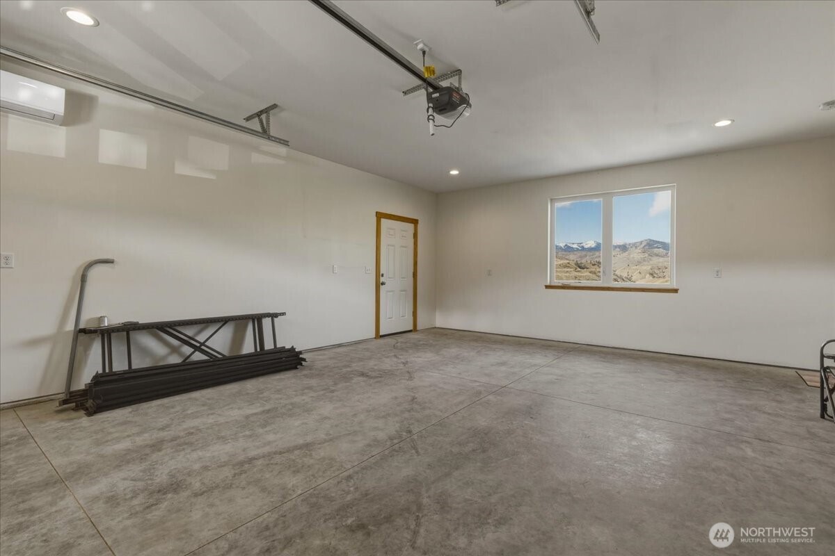 2 Island View Lane Property Photo 30