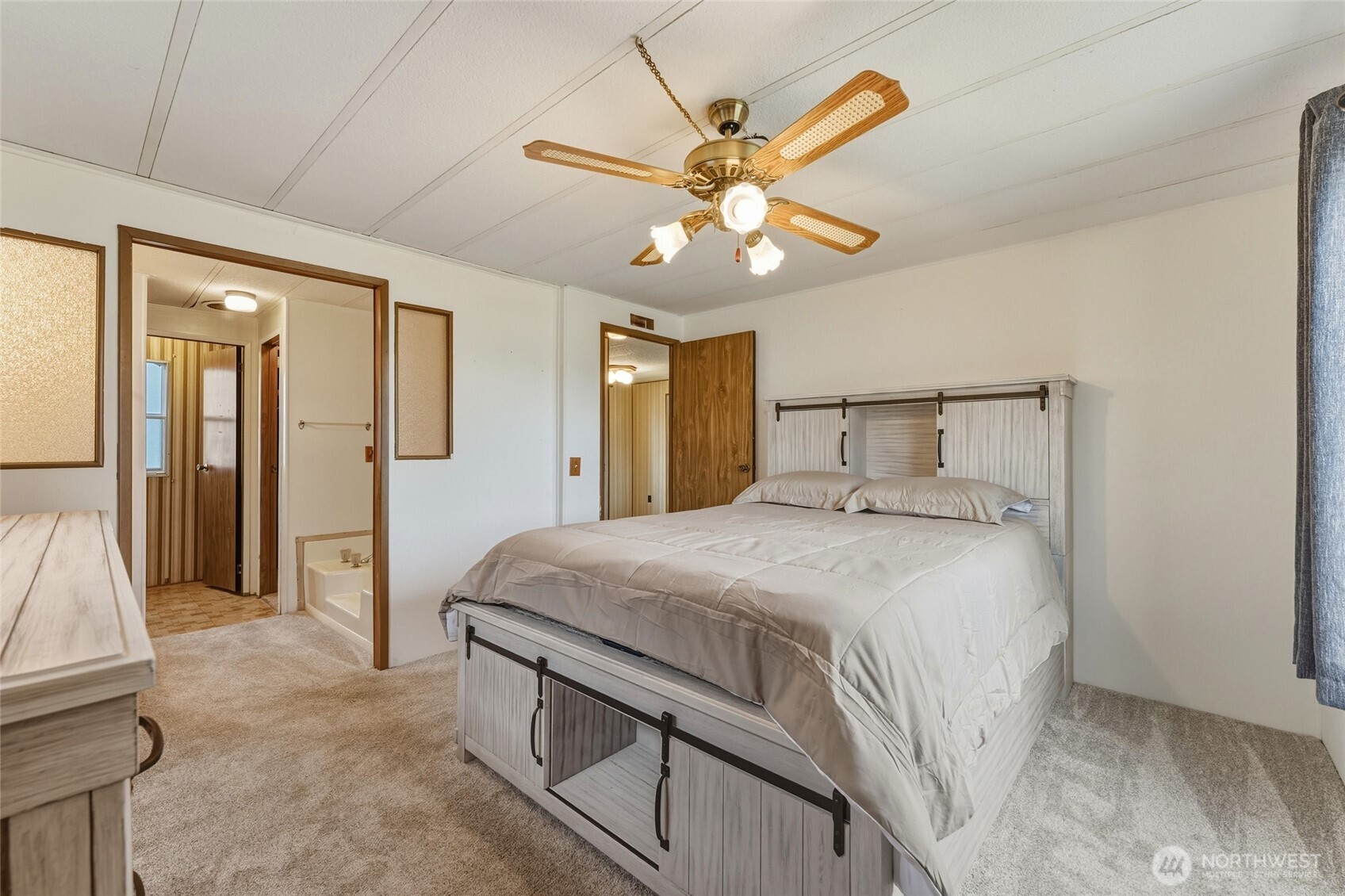 806 Se Mockingbird Drive Property Photo 12