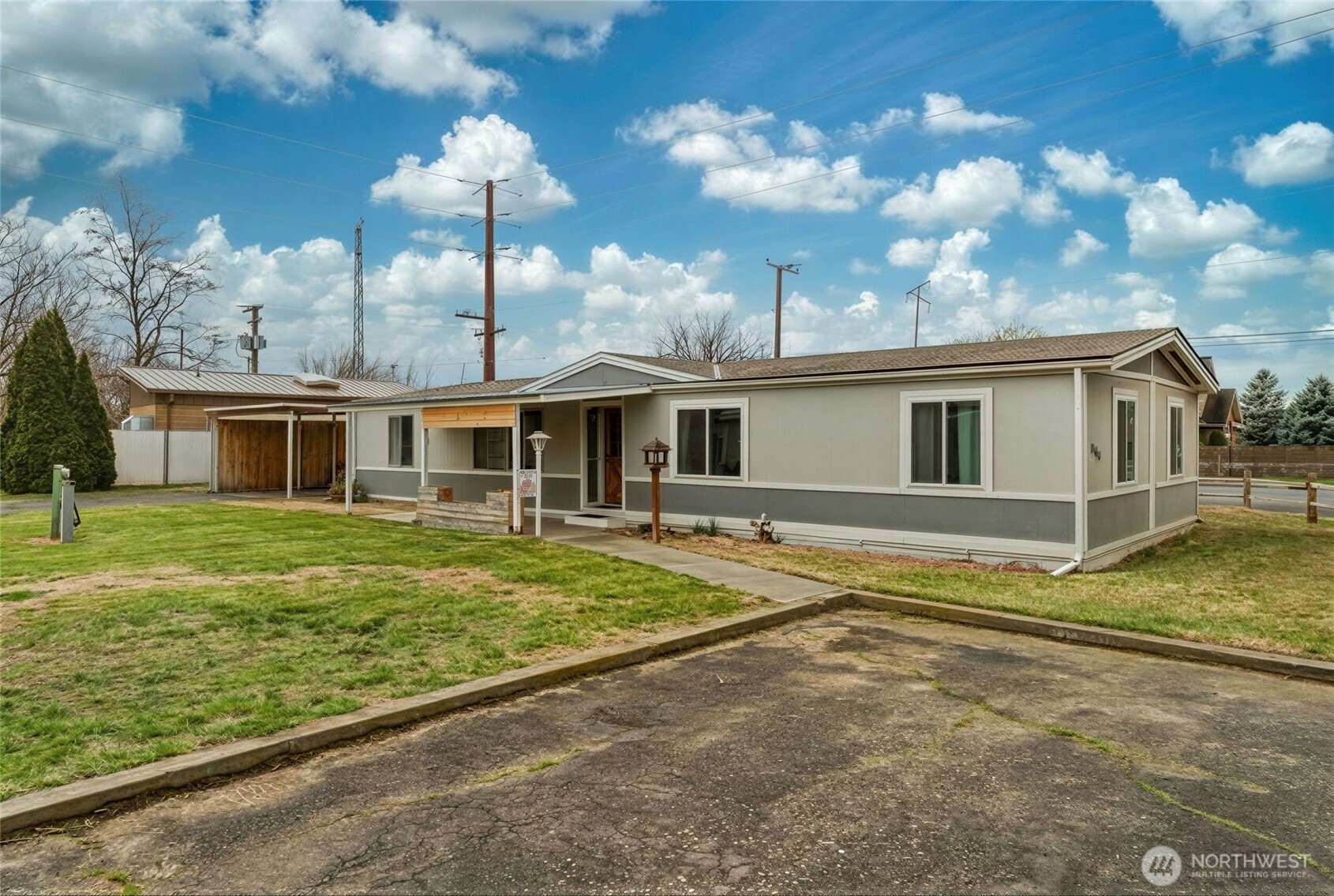 806 Se Mockingbird Drive Property Photo 32
