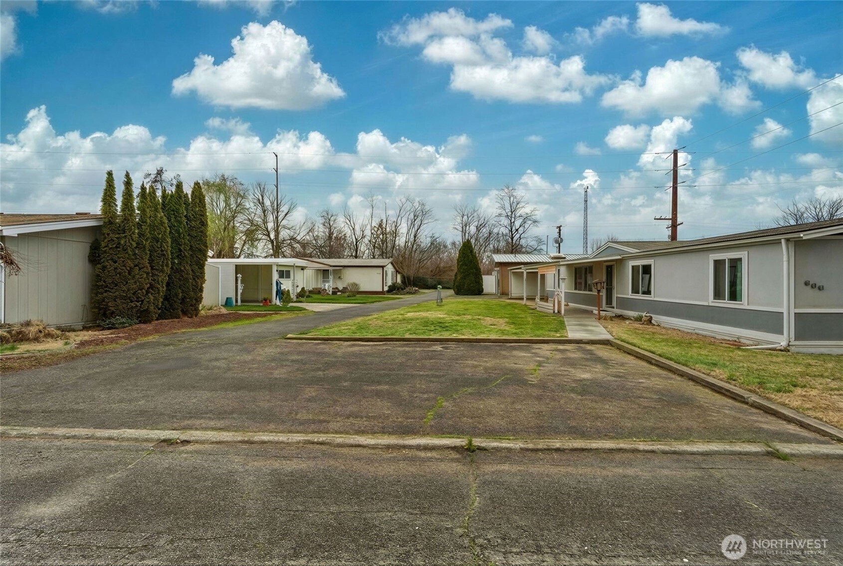 806 Se Mockingbird Drive Property Photo 36