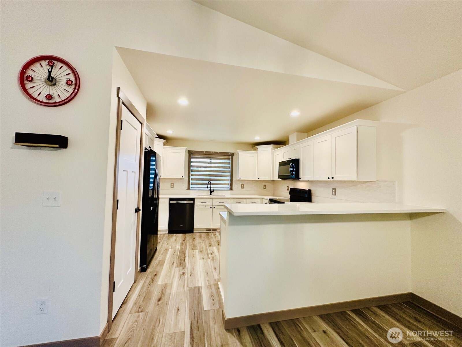 519 7th Avenue Property Photo 8
