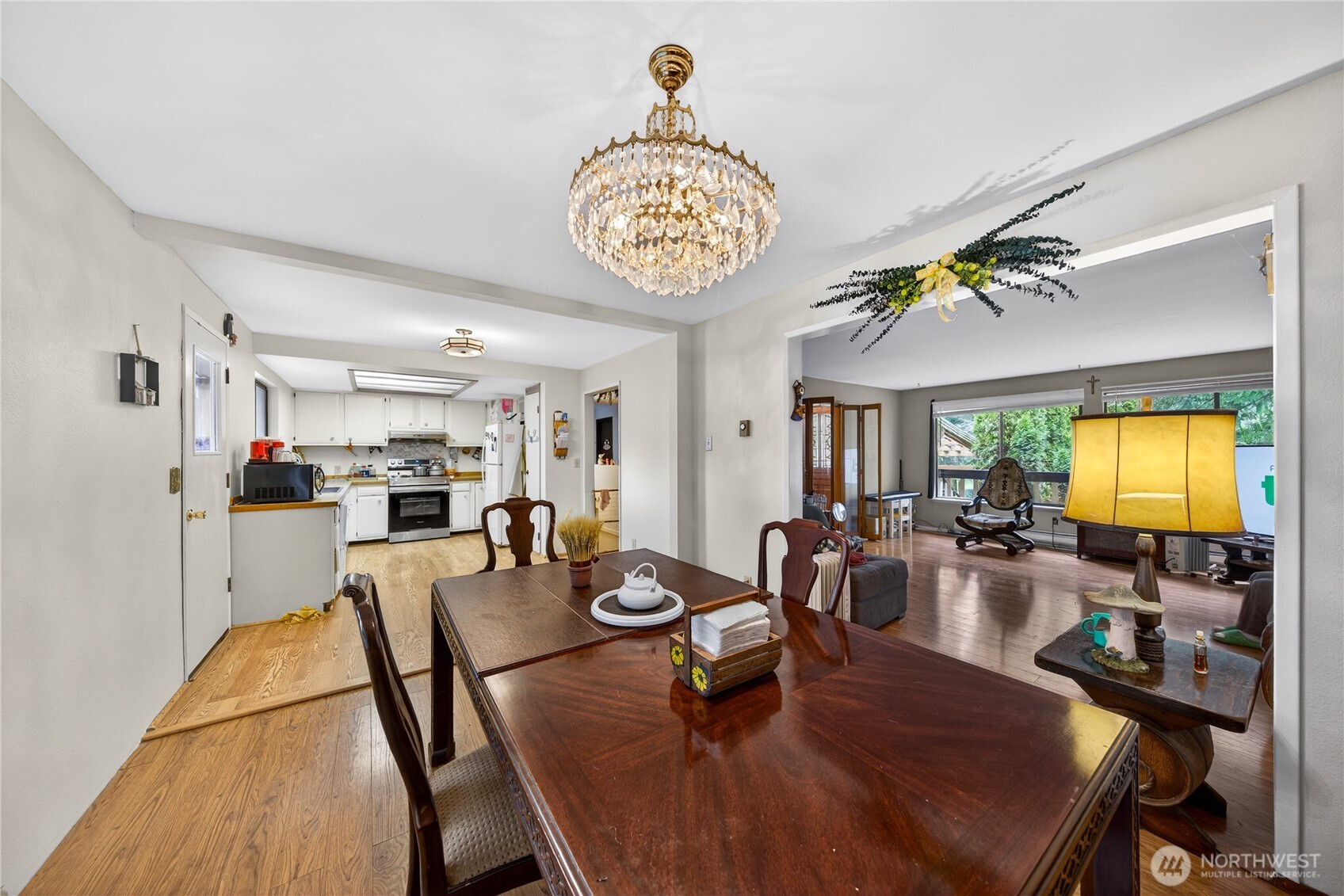 596 Forrest Way Property Photo 10