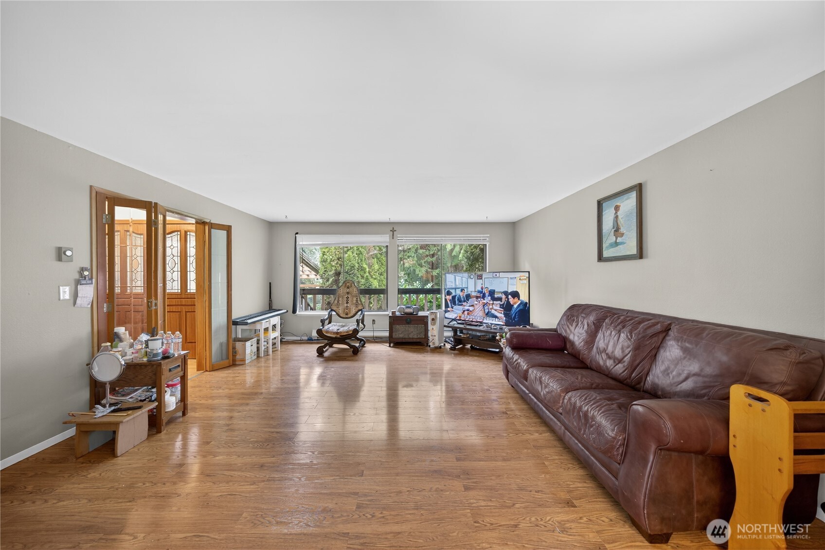 596 Forrest Way Property Photo 13