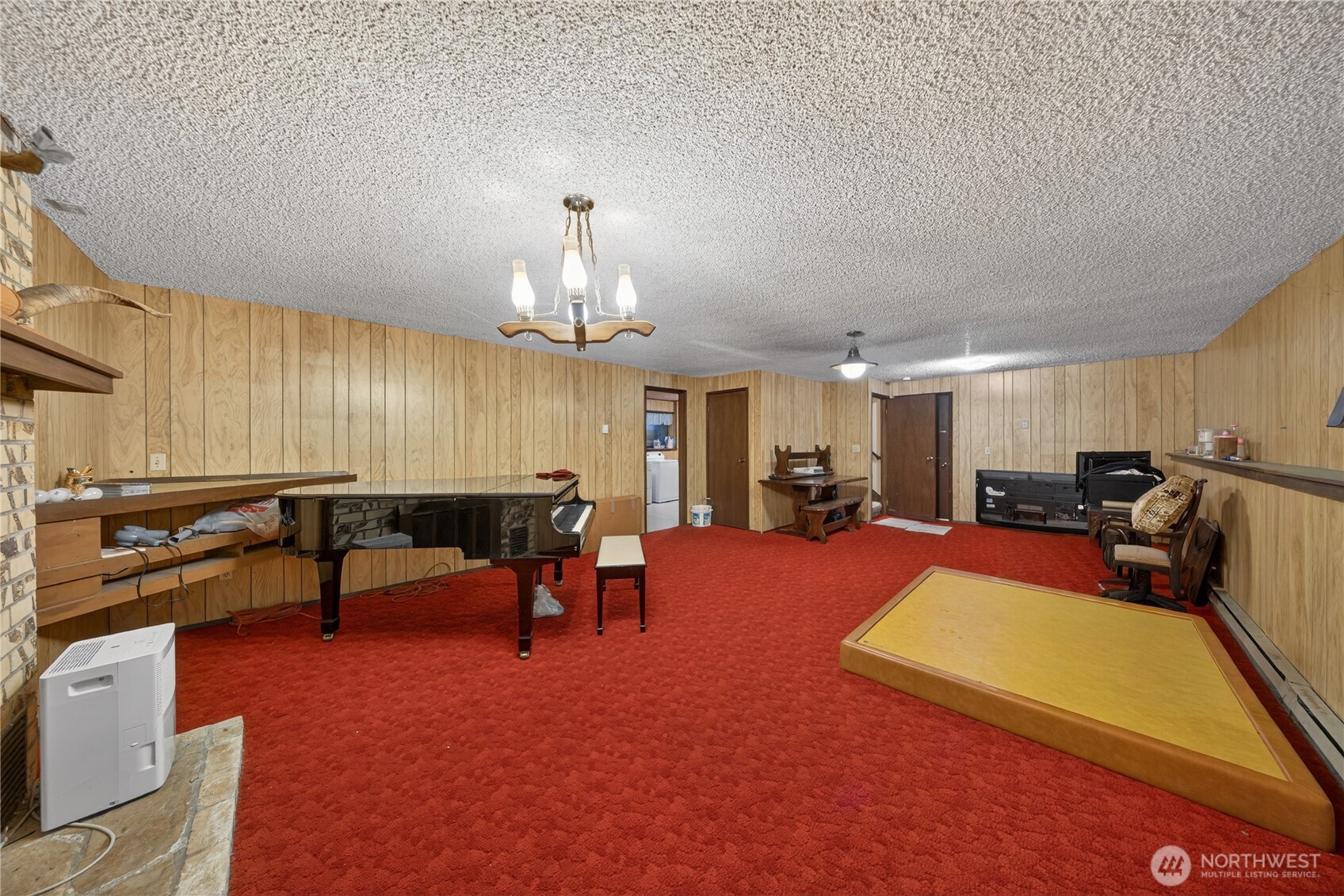 596 Forrest Way Property Photo 26