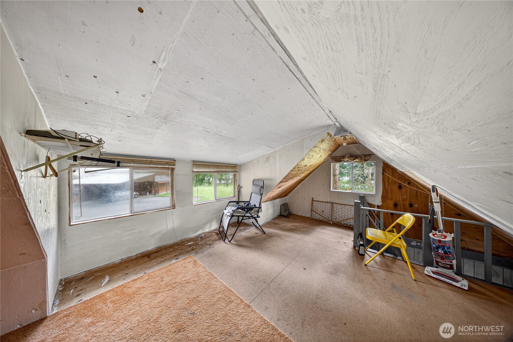 596 Forrest Way Property Photo 33