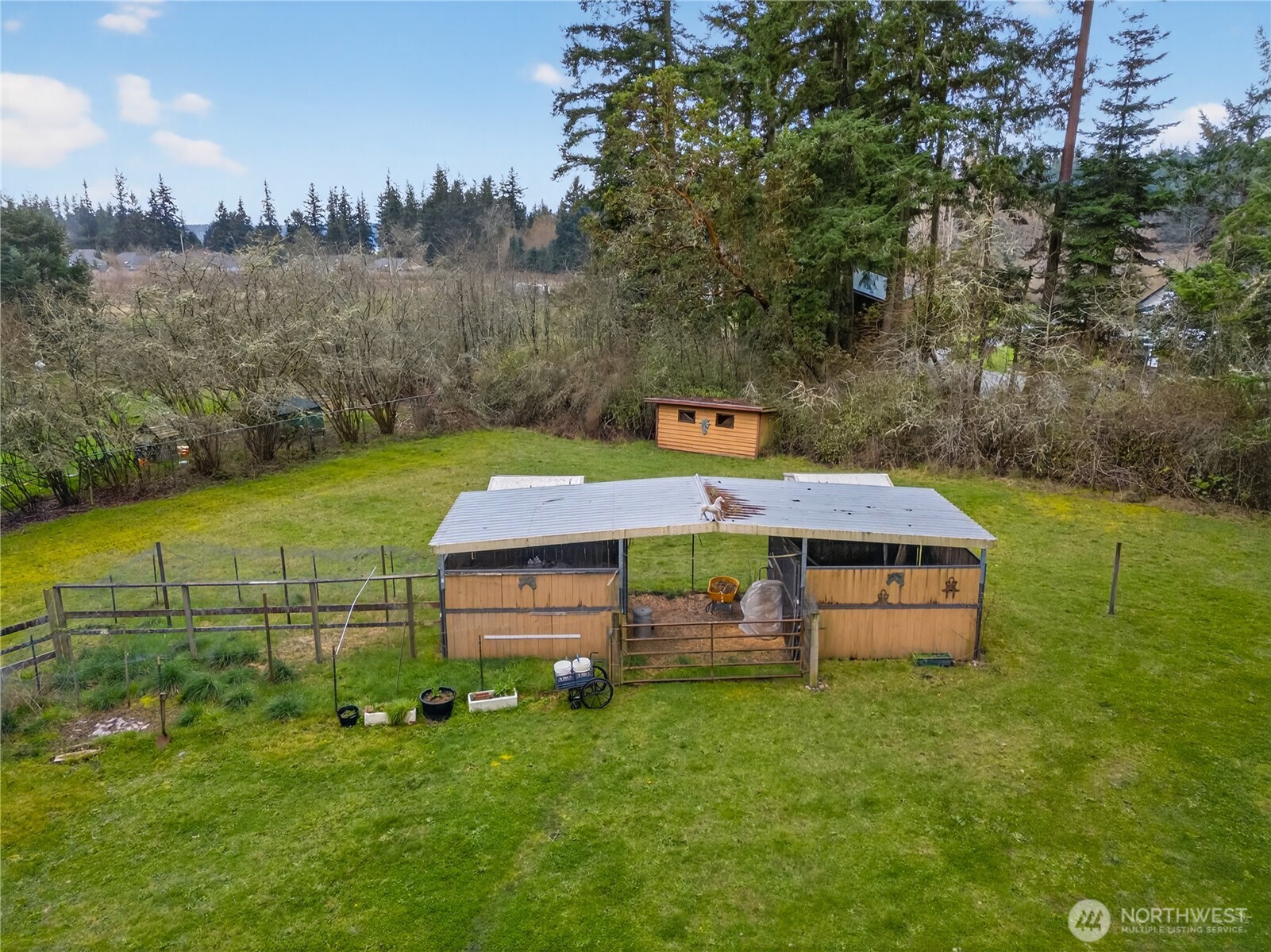 596 Forrest Way Property Photo 37