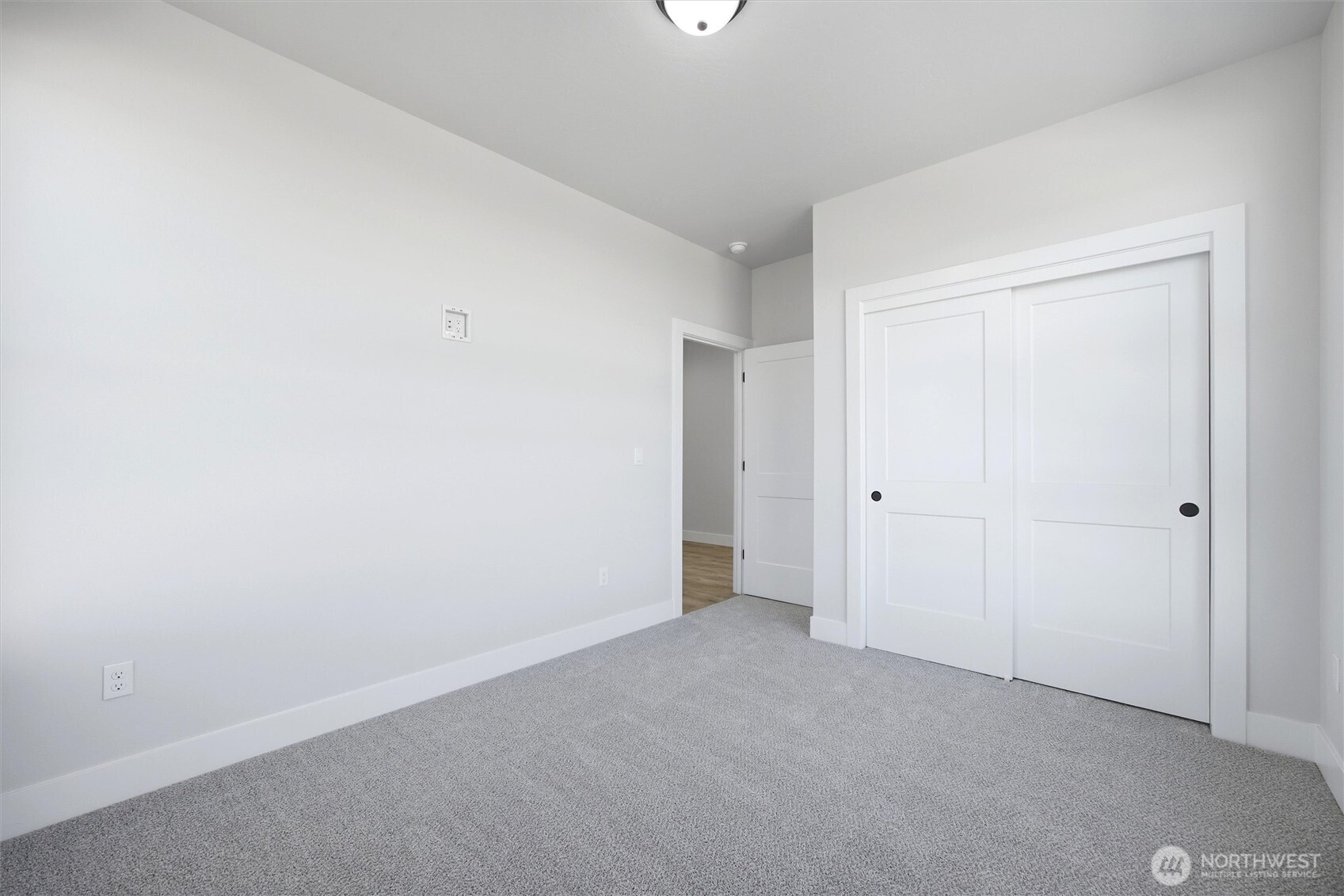 739 N Muscovy Street Property Photo 19