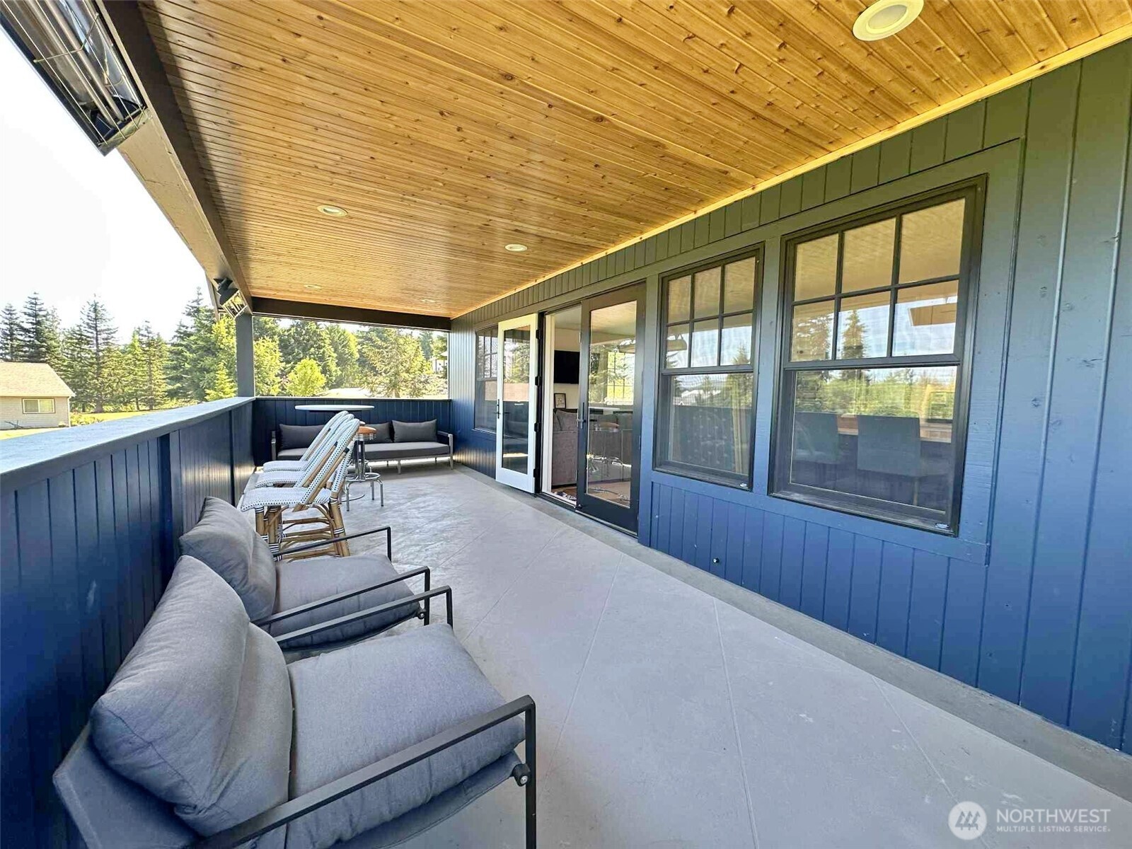 213 Tanglewood Drive Property Photo 8