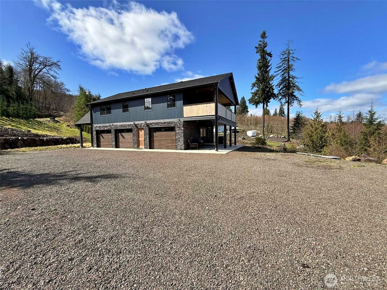 213 Tanglewood Drive Property Photo 24