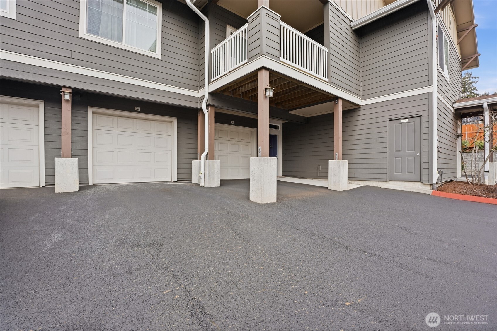 10800 Se 17th Circle M142 Property Photo 2