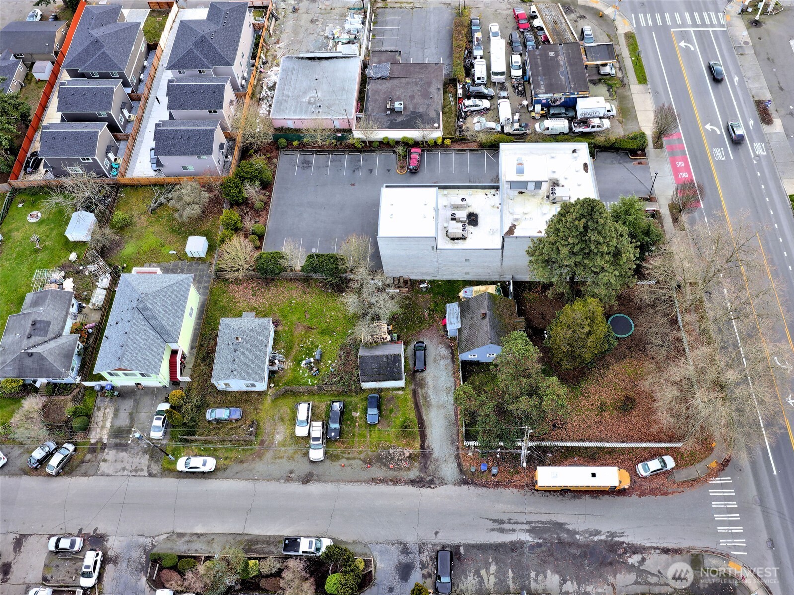 13502 Ambaum Boulevard Property Photo 7