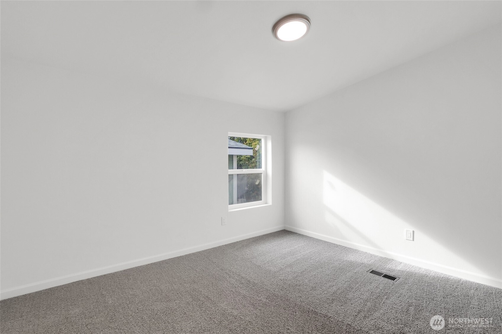 4815 Ne Airway Drive 128 Property Photo 29