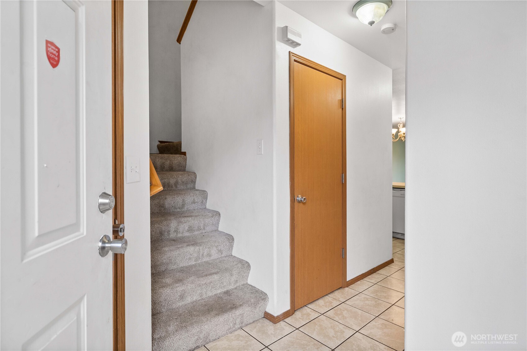 10806 Park Avenue Property Photo 6