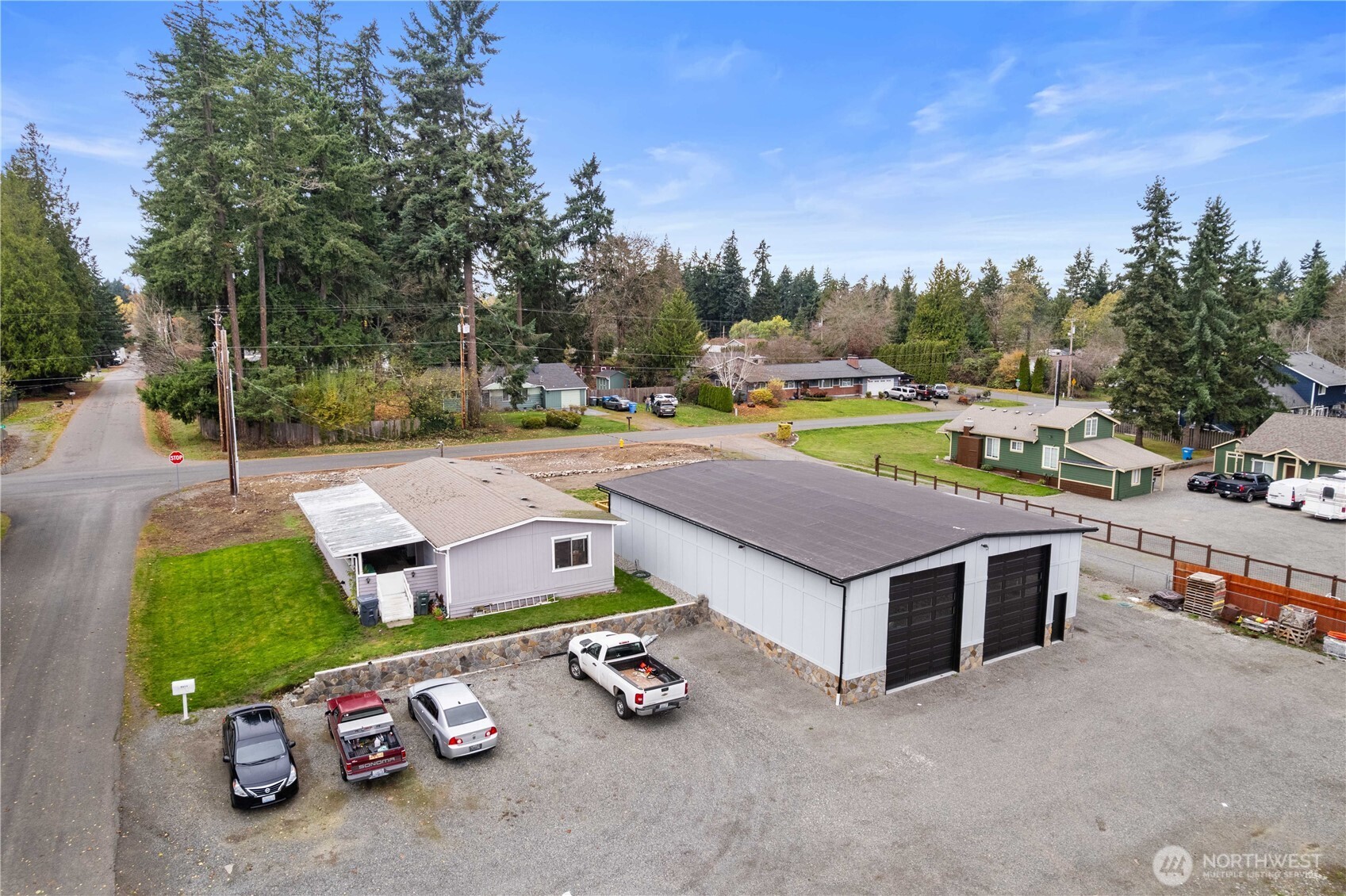 7415 100th Street Property Photo 2