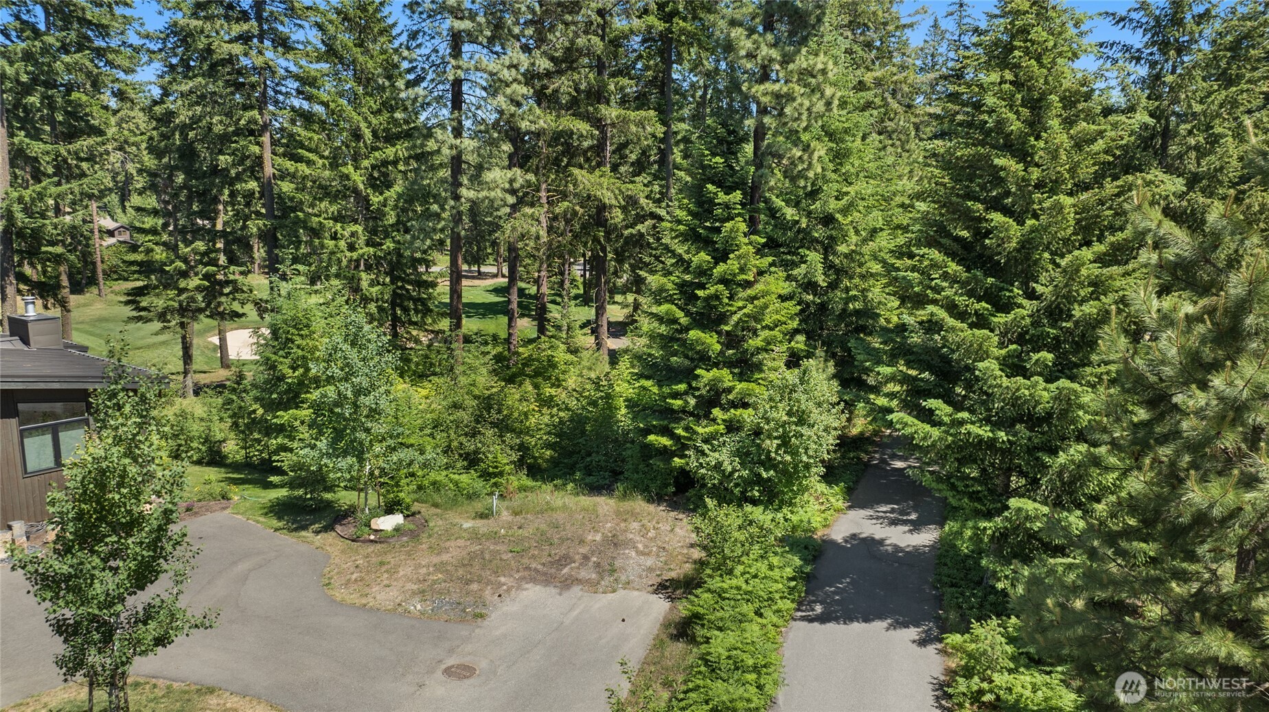 24 Kings Court Property Photo 9
