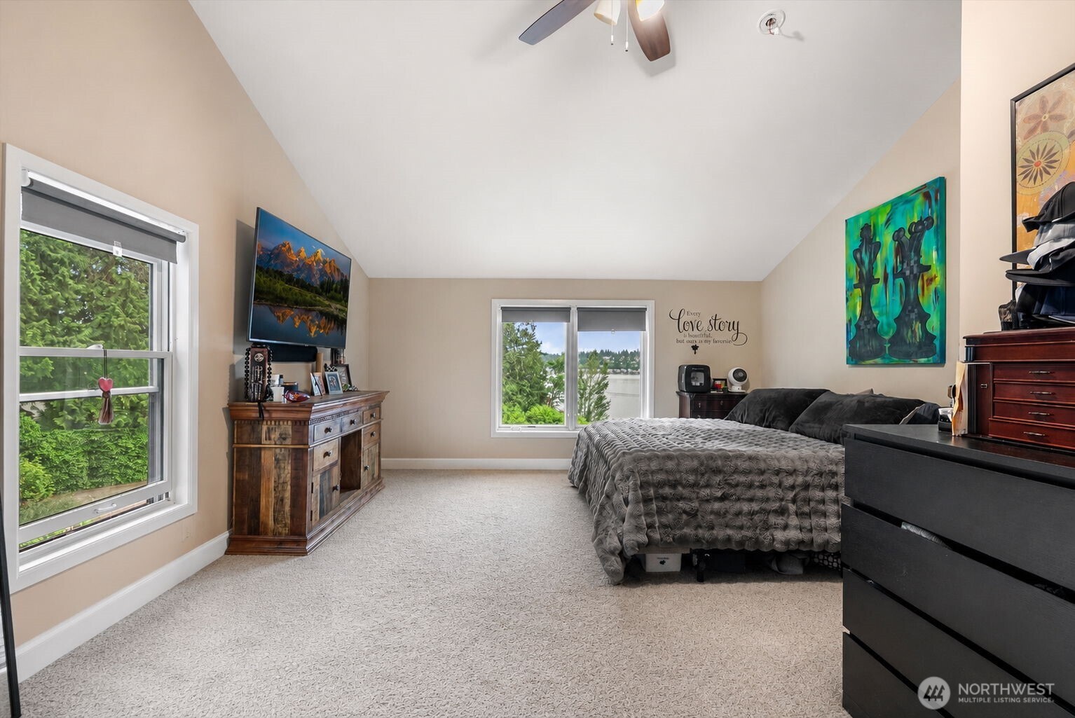 13117 Holmes Point Drive Property Photo 9