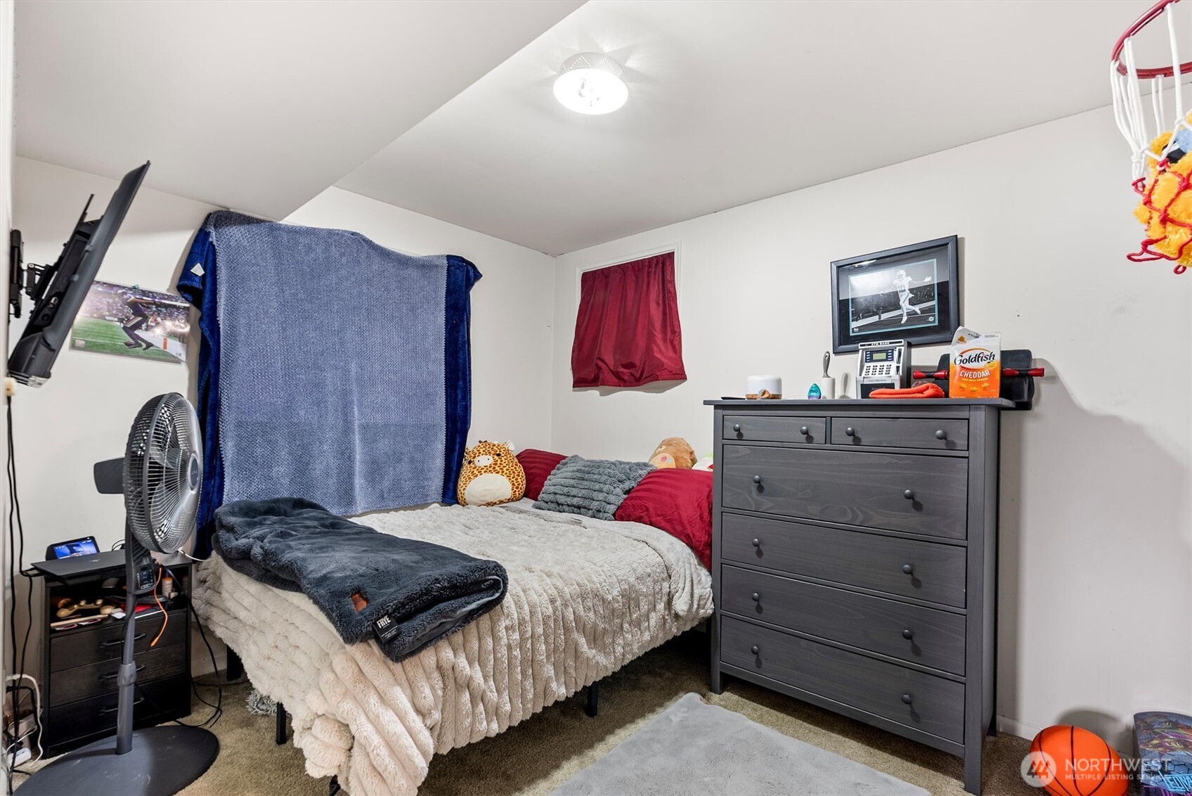 13117 Holmes Point Drive Property Photo 13