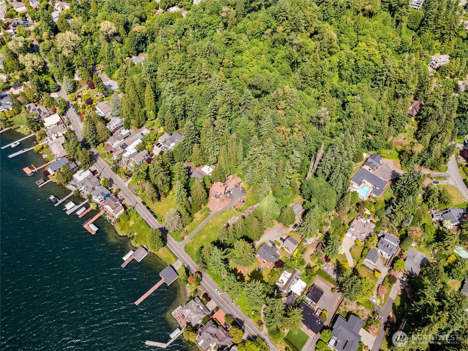 13117 Holmes Point Drive Property Photo 25