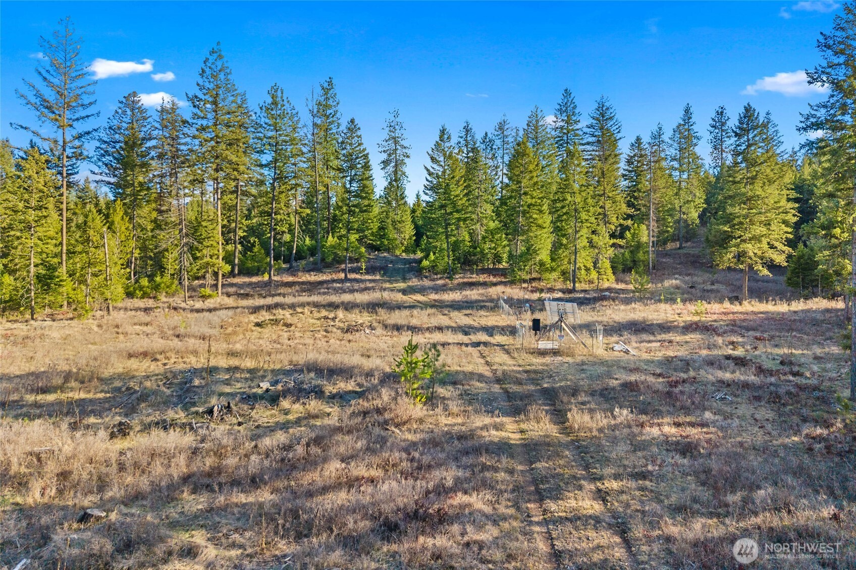 12818 E Bridges Road Property Photo 5