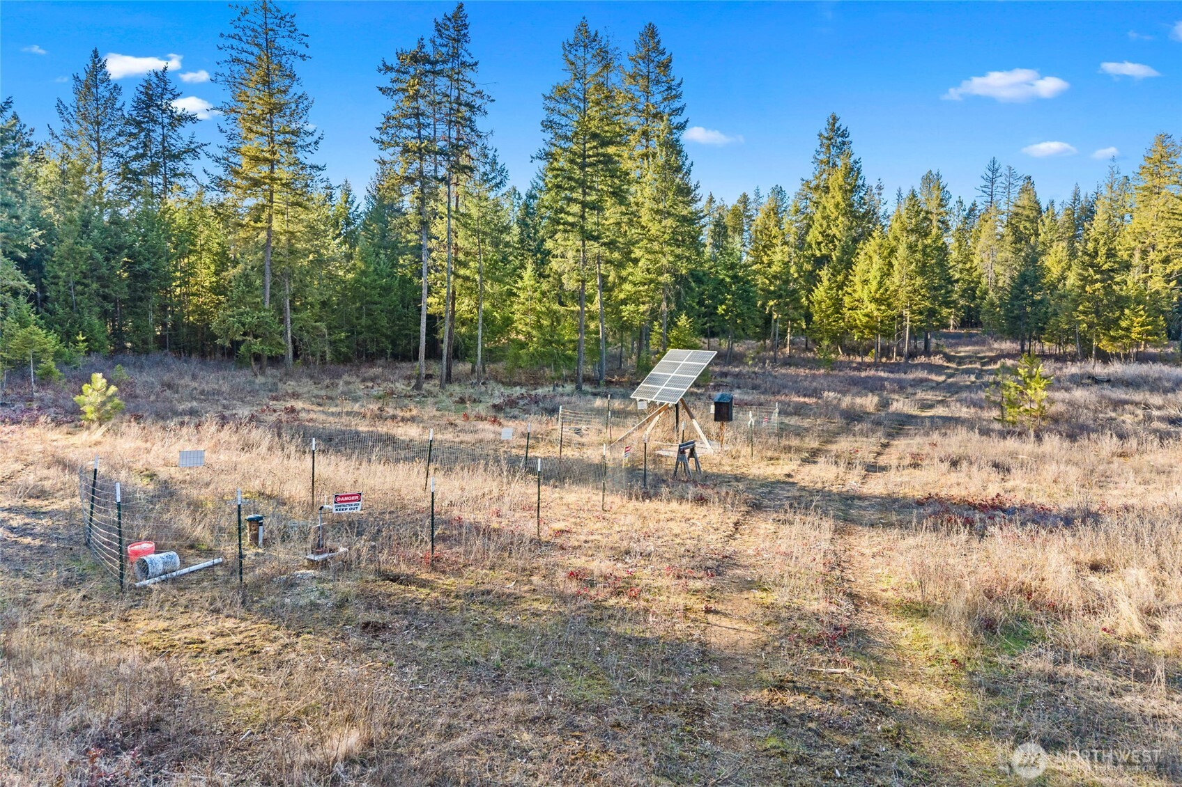 12818 E Bridges Road Property Photo 6
