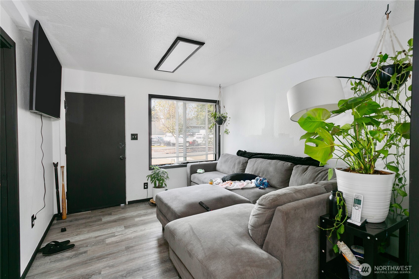 1123 S M Street Property Photo 4