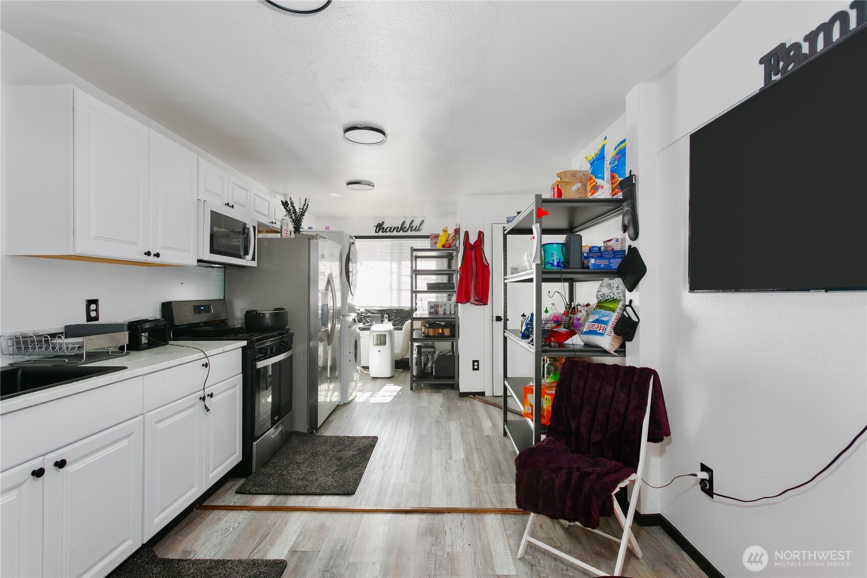 1123 S M Street Property Photo 9