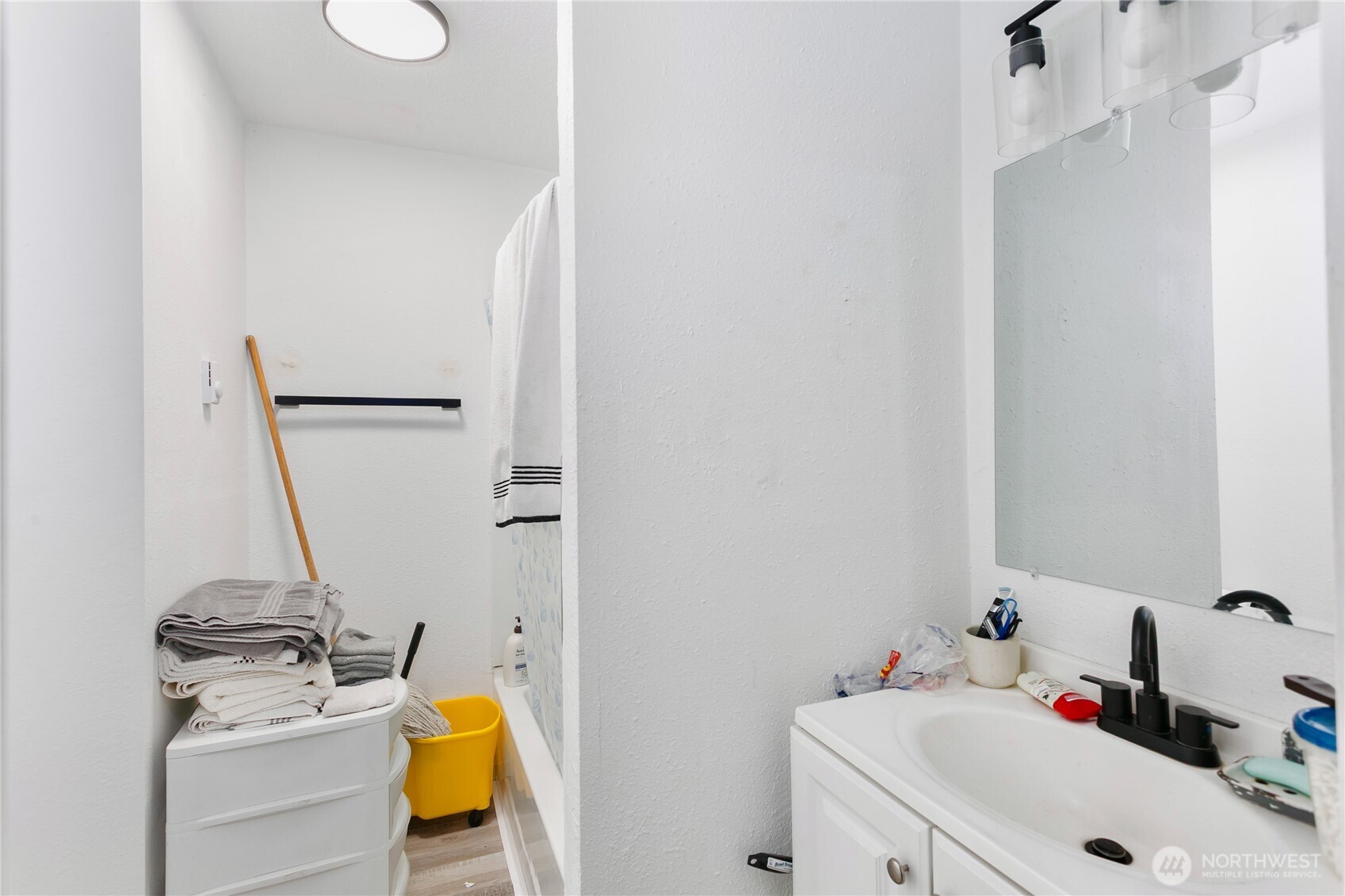 1123 S M Street Property Photo 31