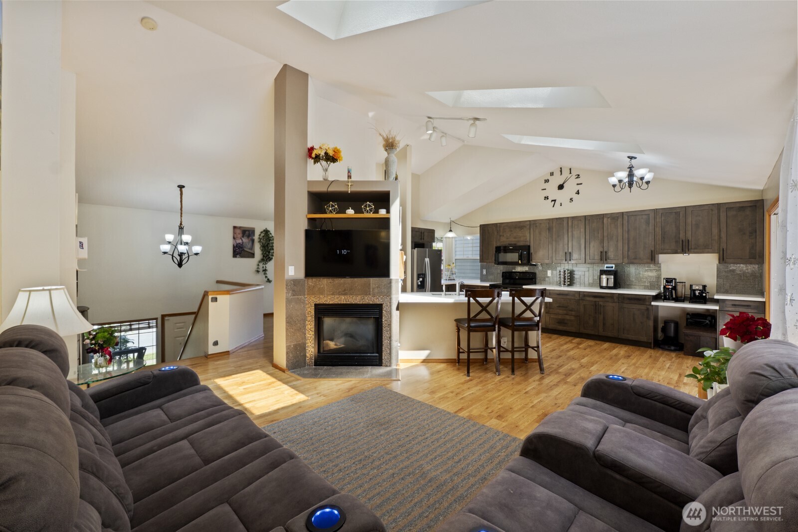 6108 133rd Place Property Photo 9