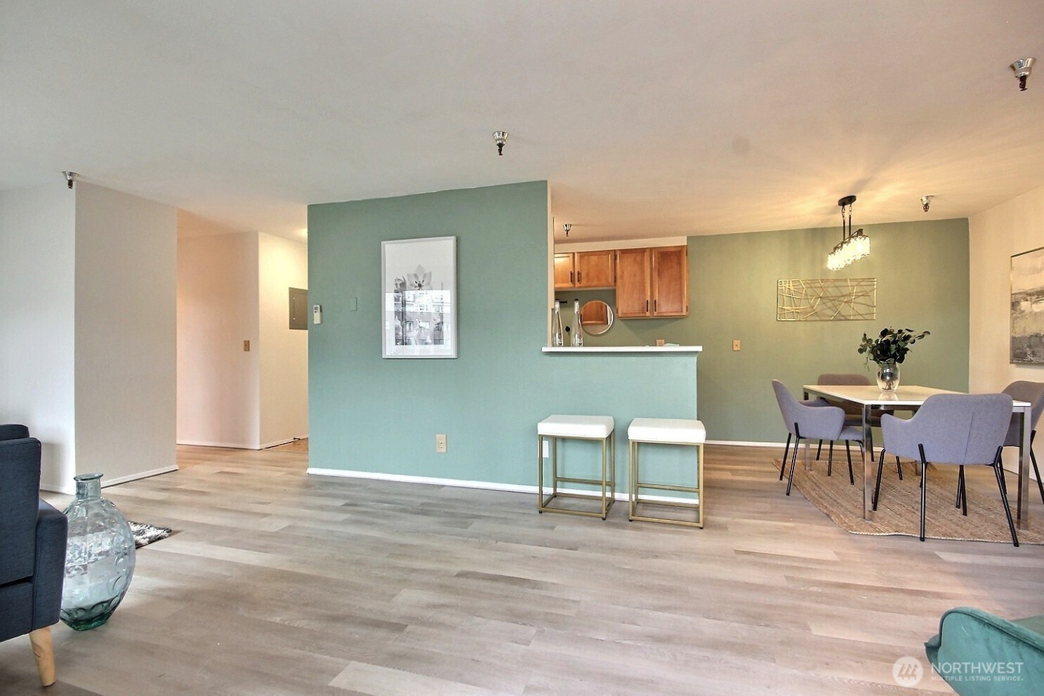 1100 Harrington Avenue 205 Property Photo 7