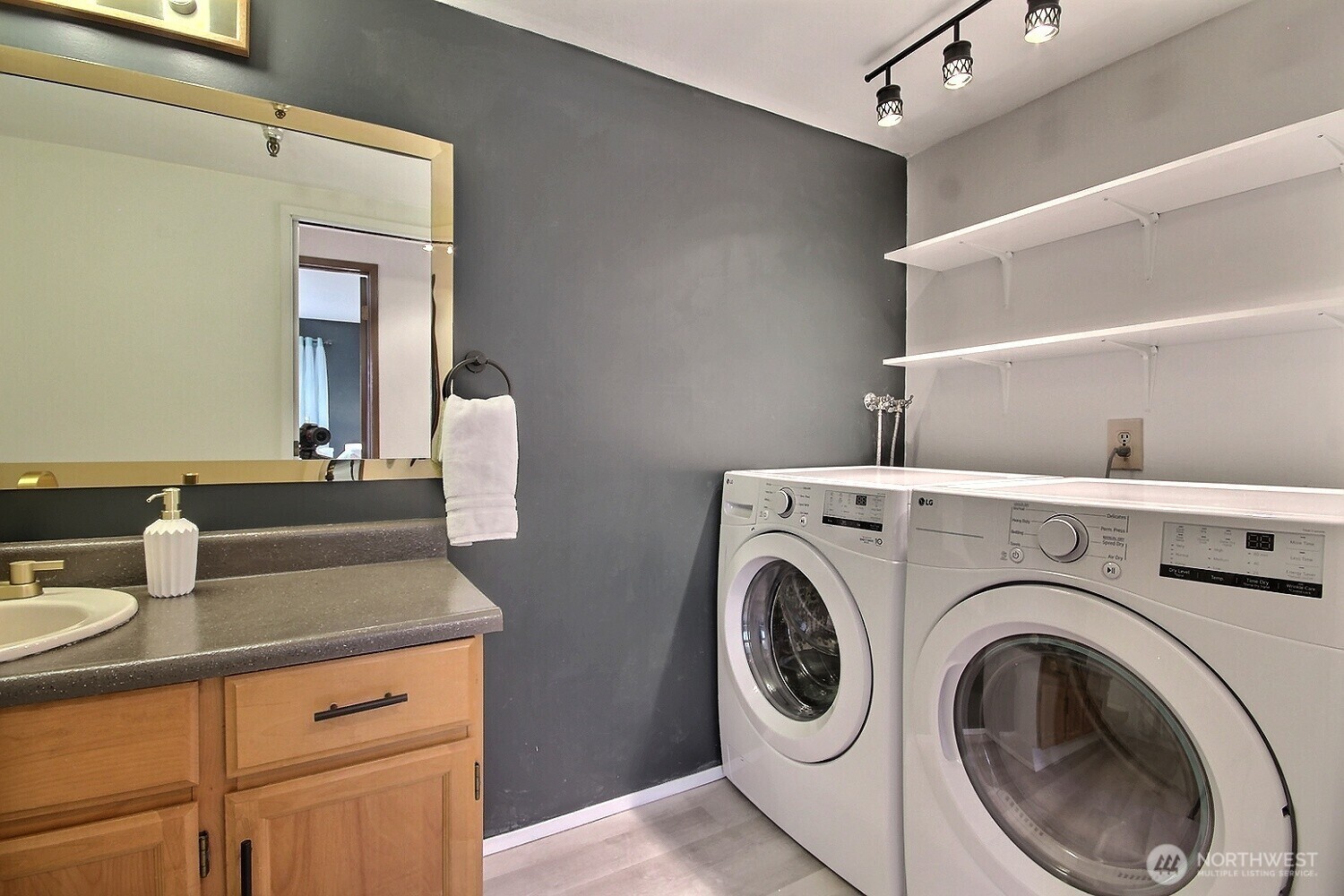 1100 Harrington Avenue 205 Property Photo 21