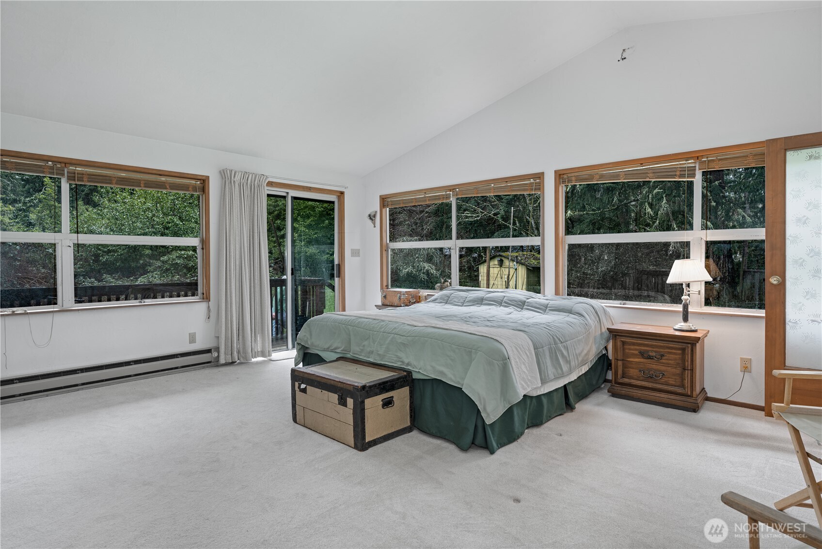 402 E Madrona Boulevard Property Photo 13