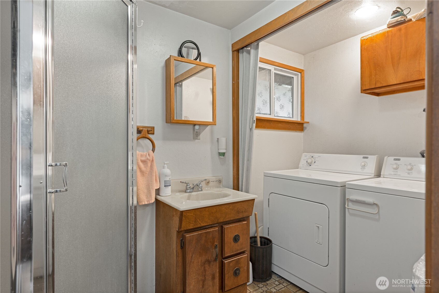 402 E Madrona Boulevard Property Photo 17