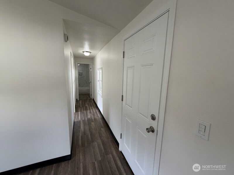 175 Ne Camelot Drive 175 Property Photo 8
