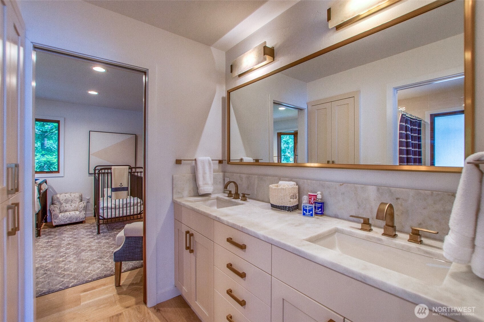 202 Avilion Place Property Photo 23