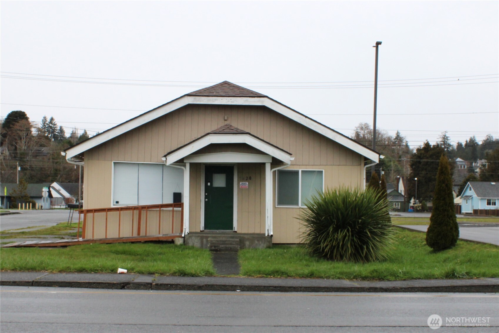 1420 Simpson Avenue Property Photo 1