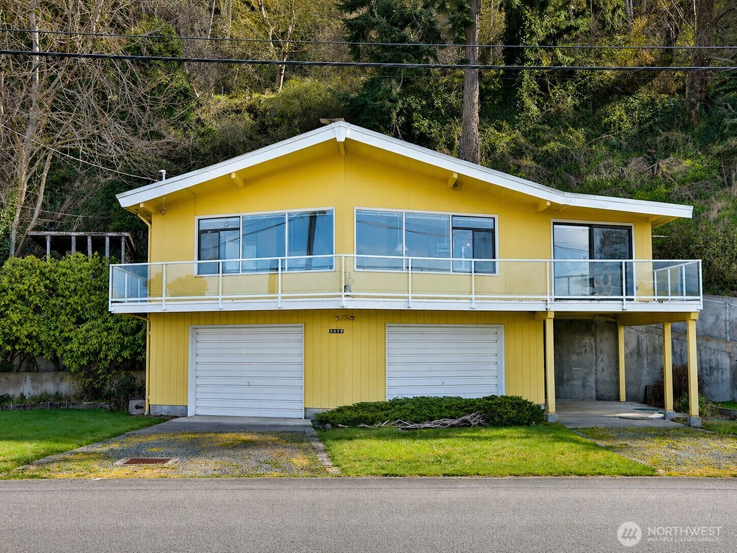 3545 Shell Street Property Photo 27