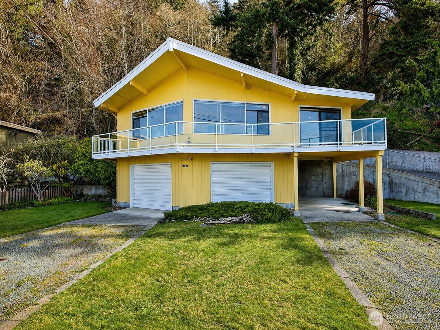 3545 Shell Street Property Photo 29