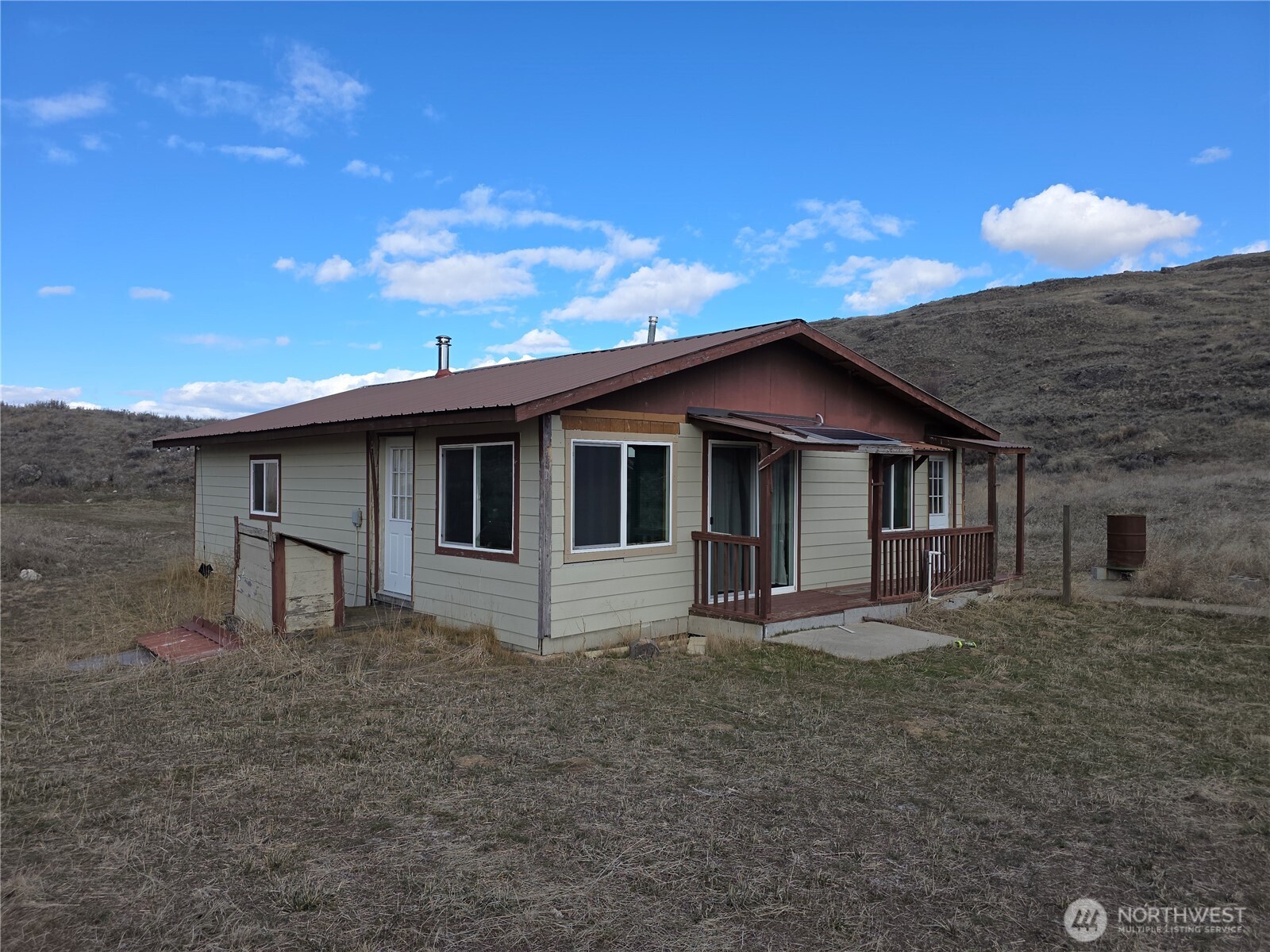 105 Emily Road Property Photo 2